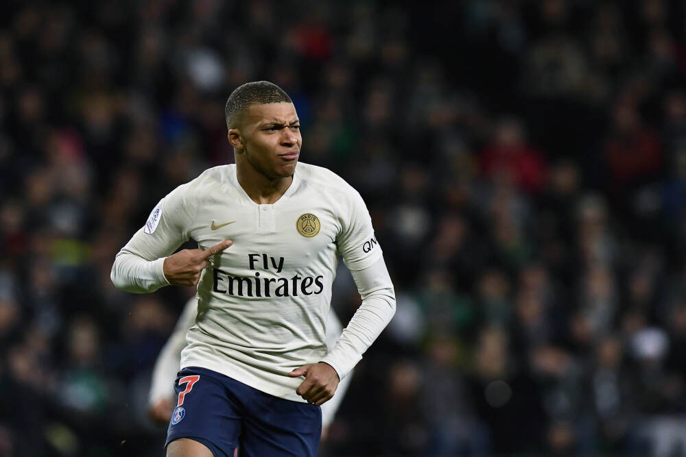 魅力四射的神作《镇国天师》,看过的都点赞!